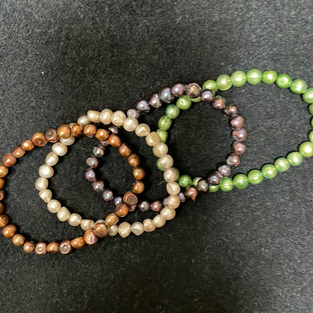 Stretchy beaded bracelets set of 4